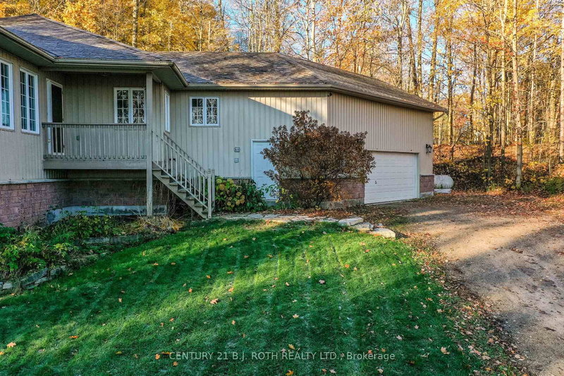 4927 25 Side Rd, Essa, L4M 4S4 | Image 3