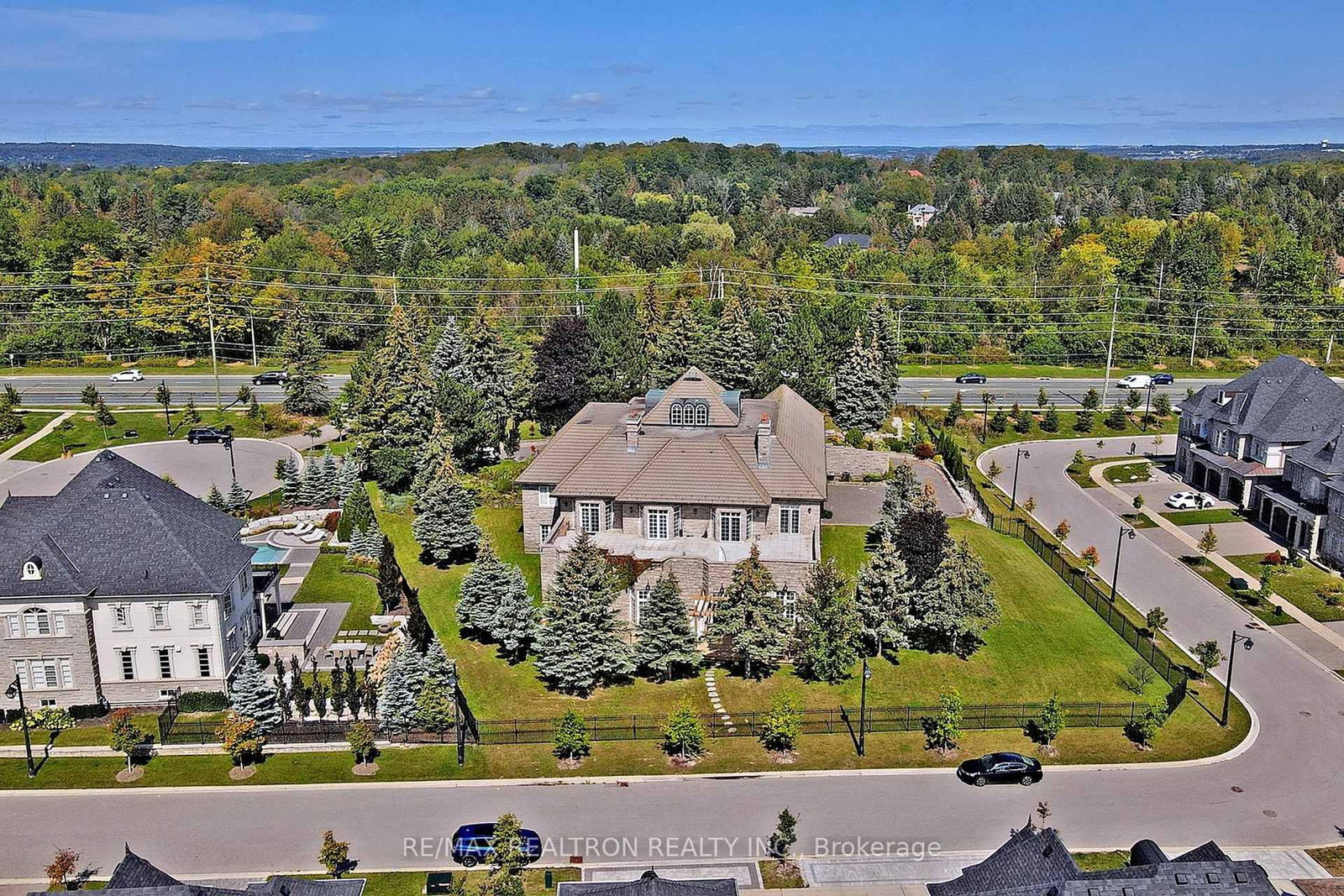 16 Finesse Court - Photo 46