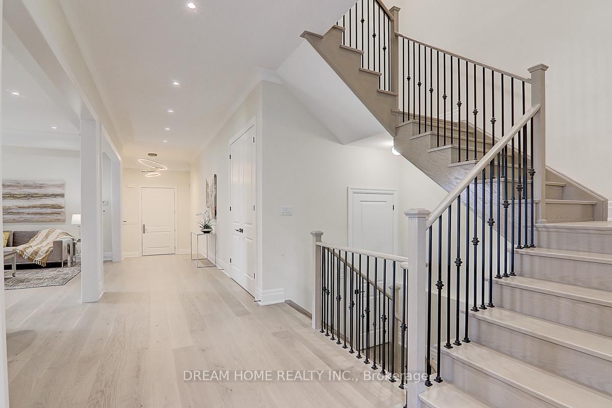 Detached House for sale at 459 Via Romano Boulevard, Vaughan, Ontario, L6A 5A5 - Patterson - MLS: N12404177