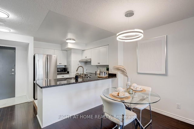 304 - 19 Northern Heights Drive, Richmond Hill | For Rent @ $2,400 ...