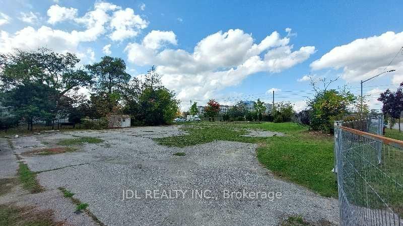 1061 Elgin Mills Rd E, Richmond Hill, L4S 1M7 | Image 2
