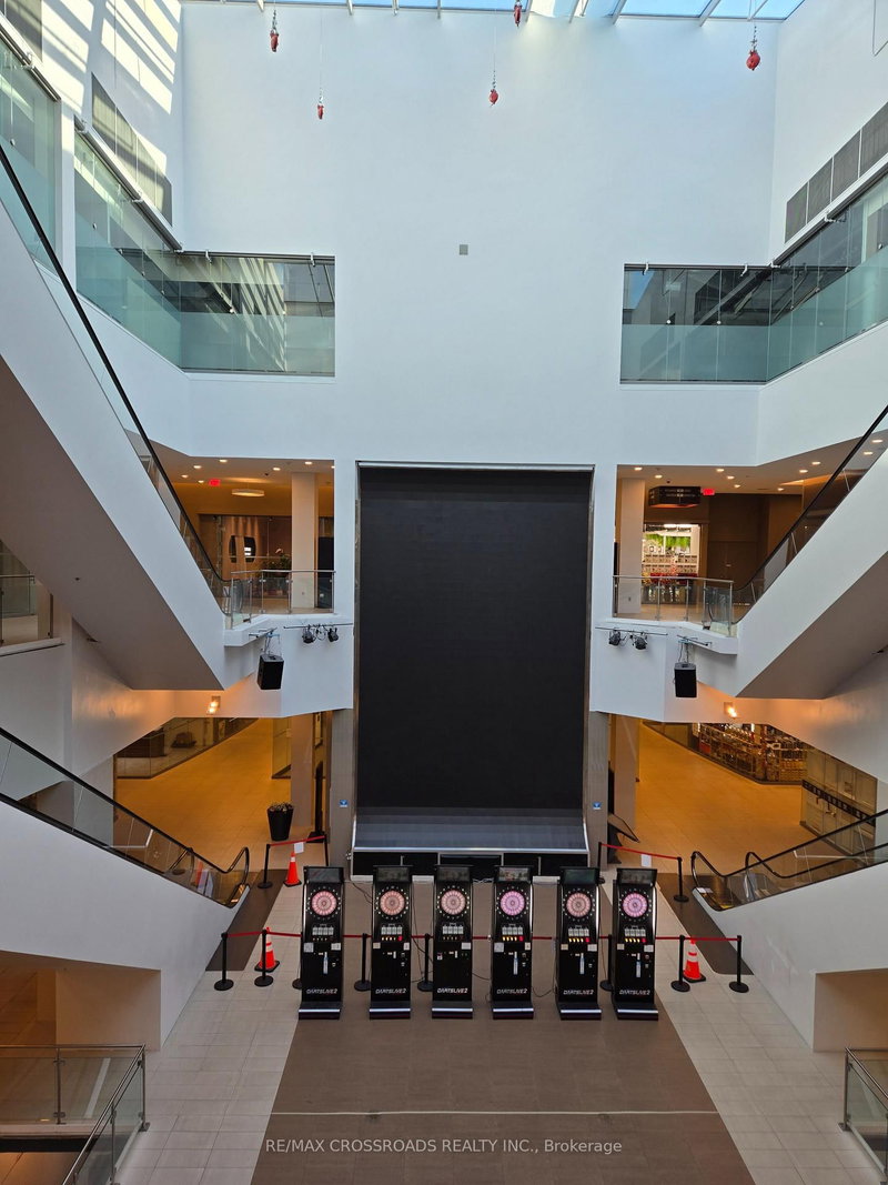 108 - 9390 Woodbine Ave, Markham, L6C 0M5 | Image 3