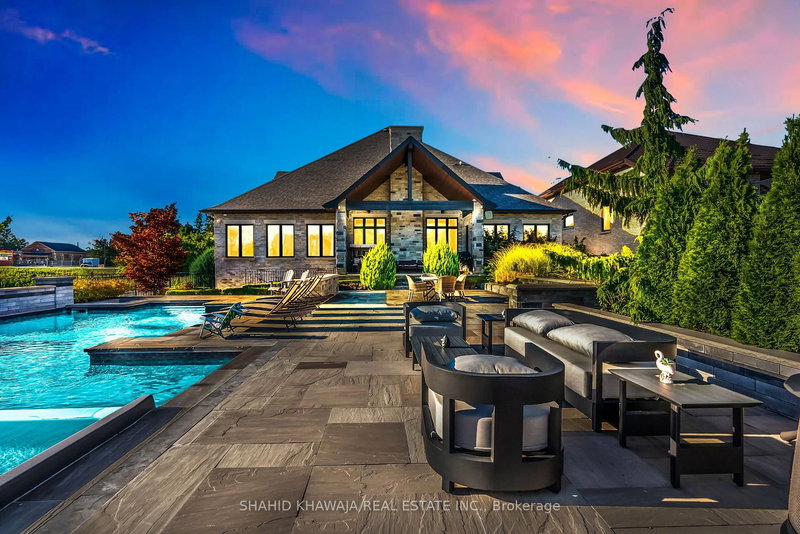 1199 Wellington St W, King, L7B 1K5 | Image 3