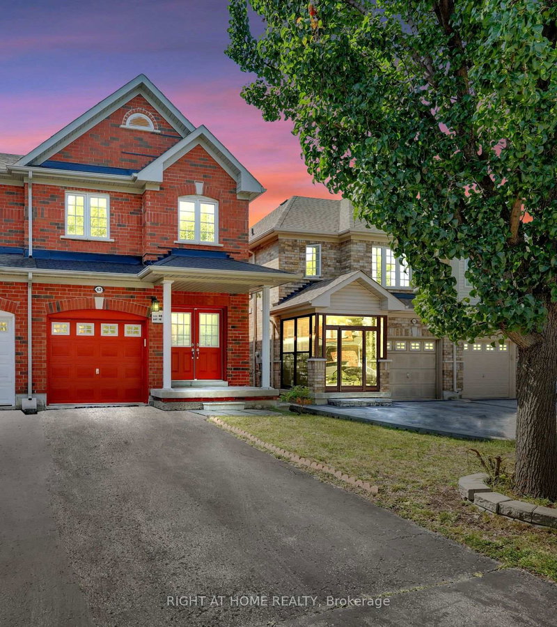 62 Martini Dr, Richmond Hill, L4S 2T7 | Image 3