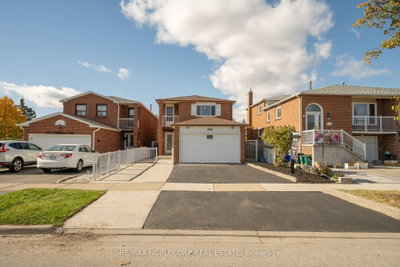 W 182 Tall Grass Trail — photo 2