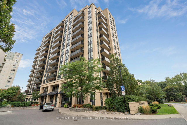 714 - 520 Steeles Avenue W