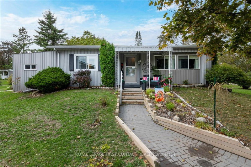 5 Broadway Ave, Innisfil, L9S 1M9 | Image 2