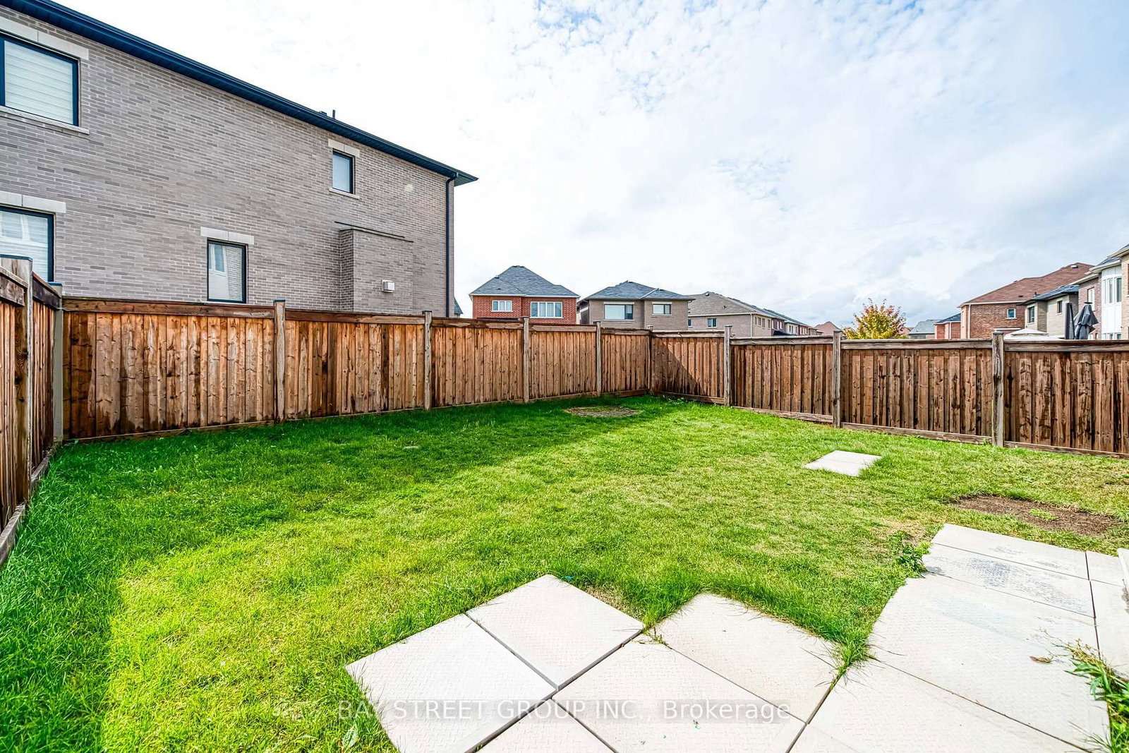Listing Image 49