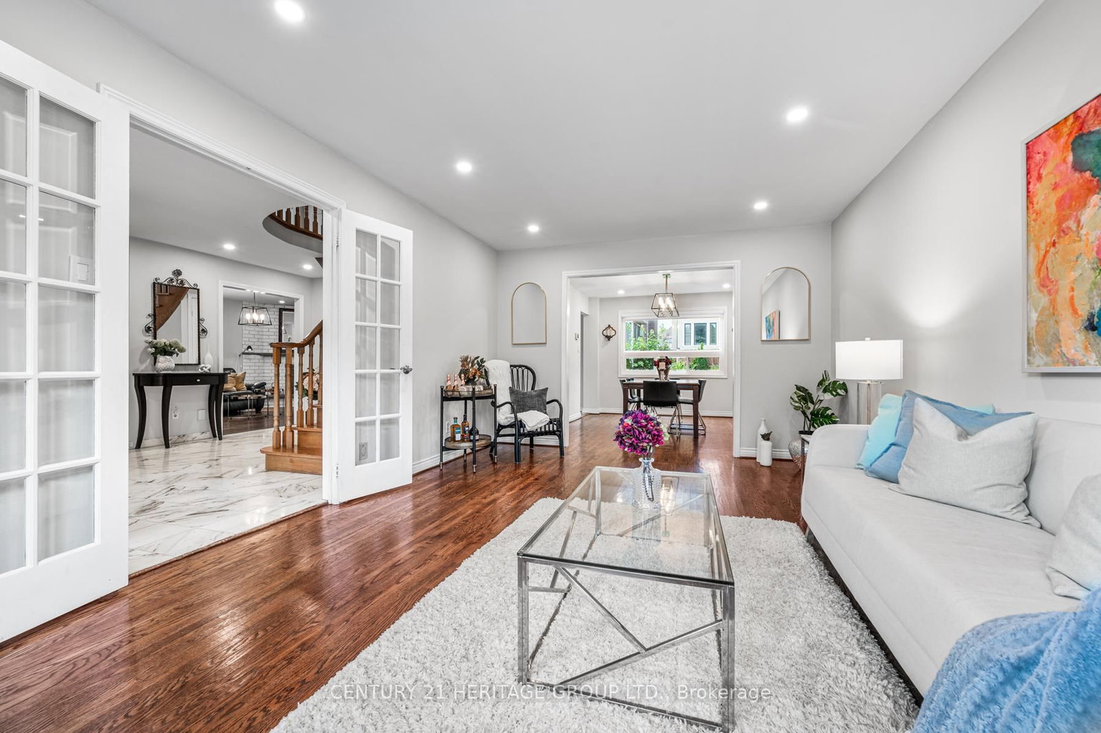 Detached House for sale at 16 Wainwright Avenue, Richmond Hill, Ontario, L4C 5R5 - North Richvale - MLS: N12424089