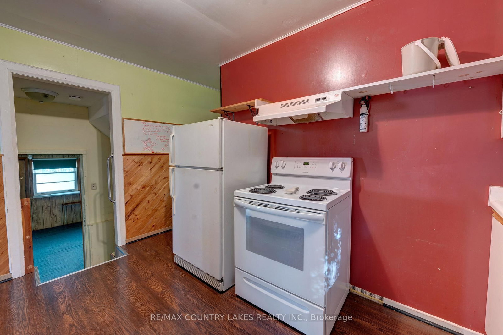 Listing Image 7