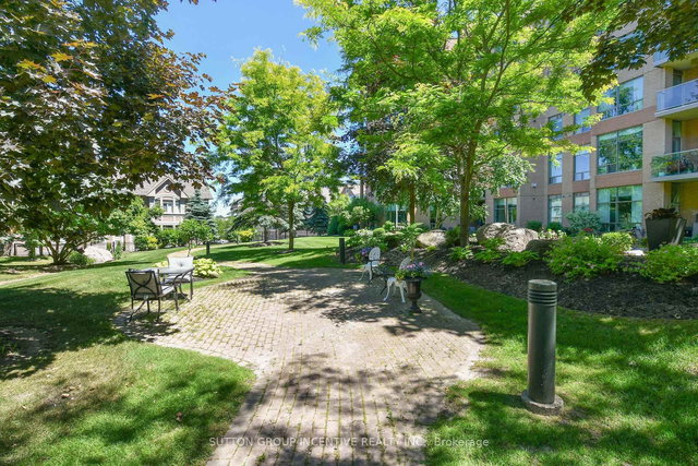 311 - 4 Briar Hill Heights