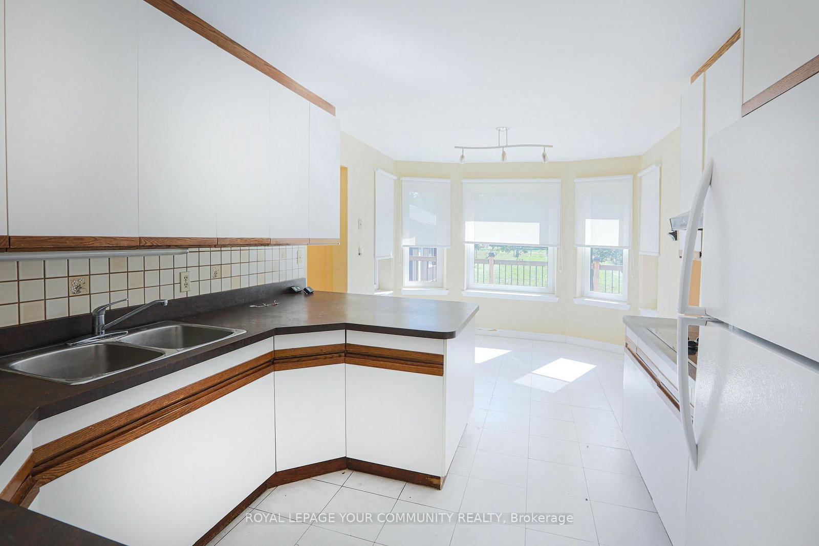 181 King Road - Photo 16