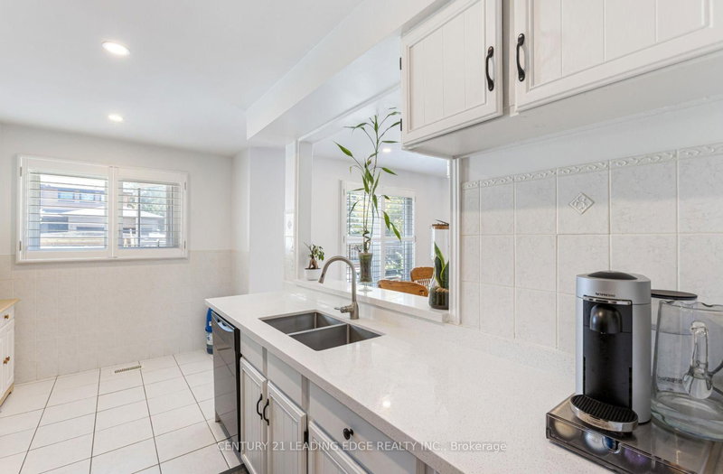 69 PARKINSON Rd, Markham, L3P 4G7 | Image 3