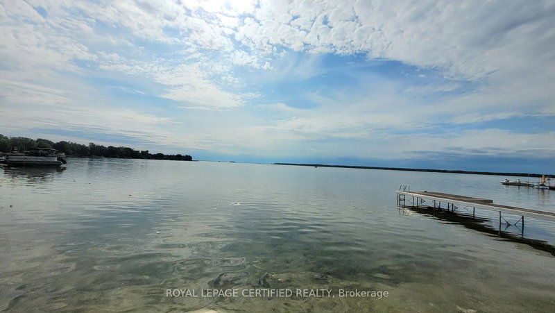 598 Duclos Point Rd, Georgina, L0E 1N0 | Image 2