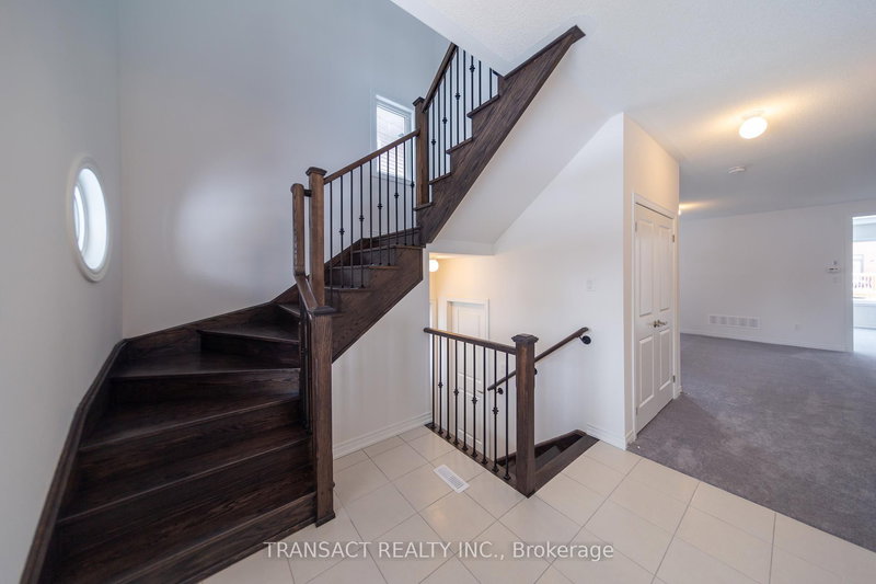 15 Baycroft Blvd, Essa, L0M 1B5 | Image 2