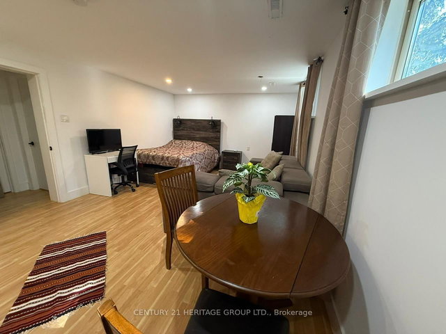 Bsmt - 122 Mill Street