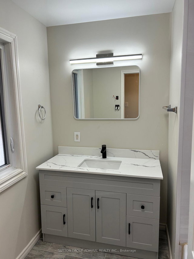 Main floor - 166 Kulpin Avenue