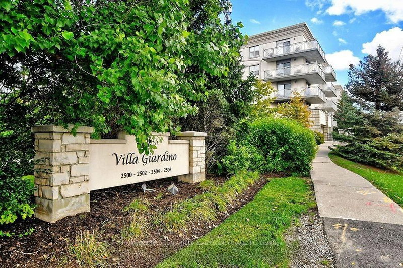 502 - 2500 Rutherford Rd, Vaughan, L4K 5N7 | Image 3