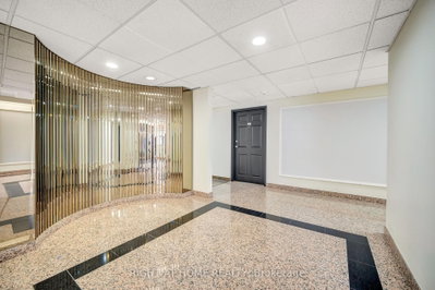 Unit 107A — 7398 Yonge Street — photo 5