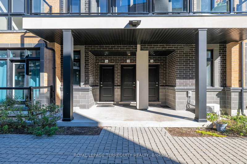 17 - 8 Sayers Lane, Richmond Hill, L4E 1J4 | Image 2