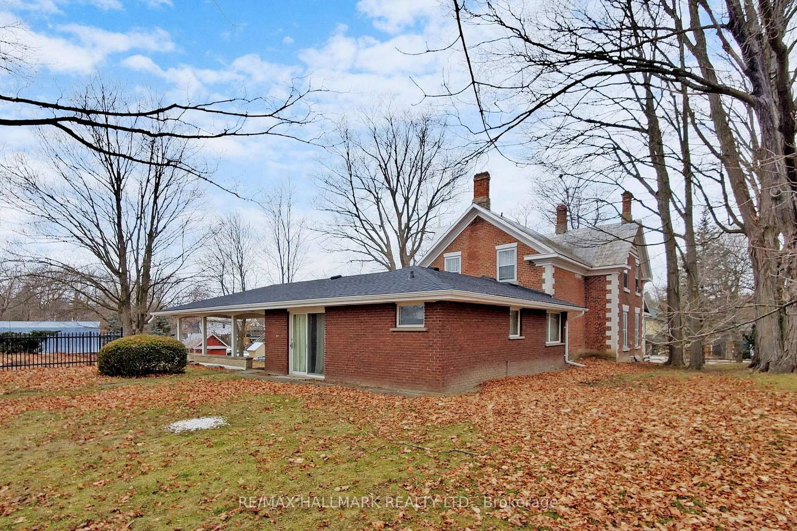 326 Main Street - Photo 5