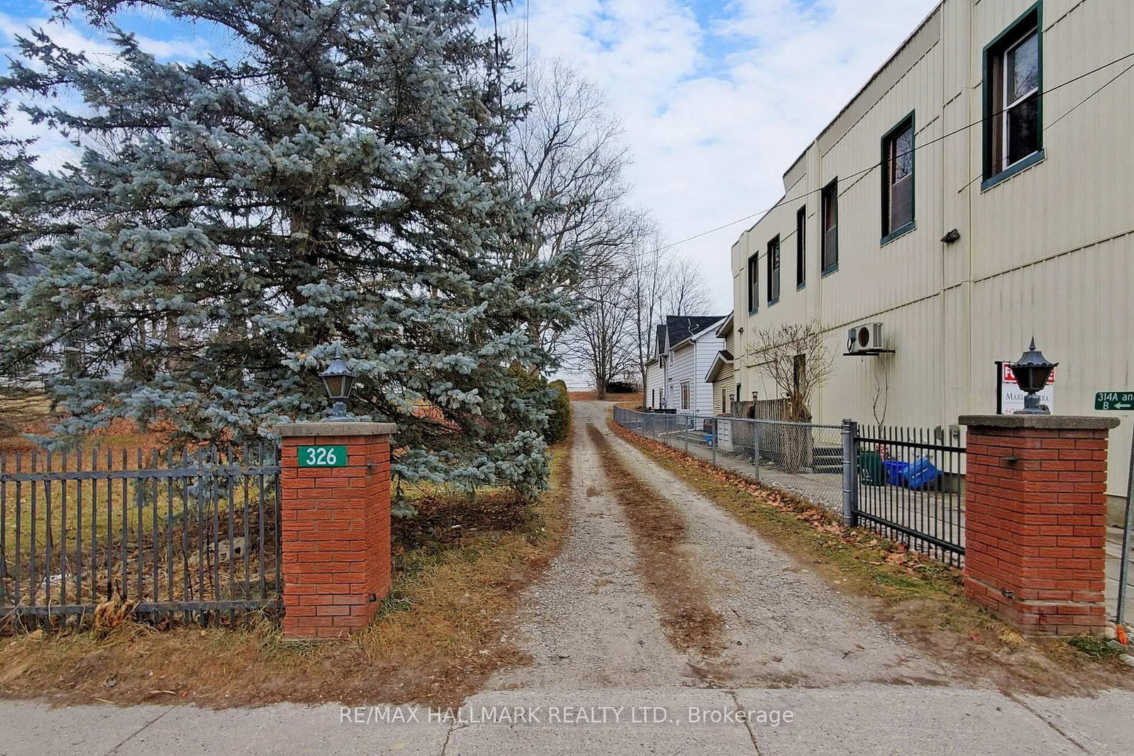 326 Main Street - Photo 6