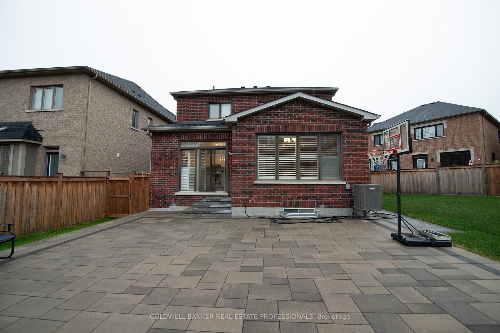 Listing Image 28