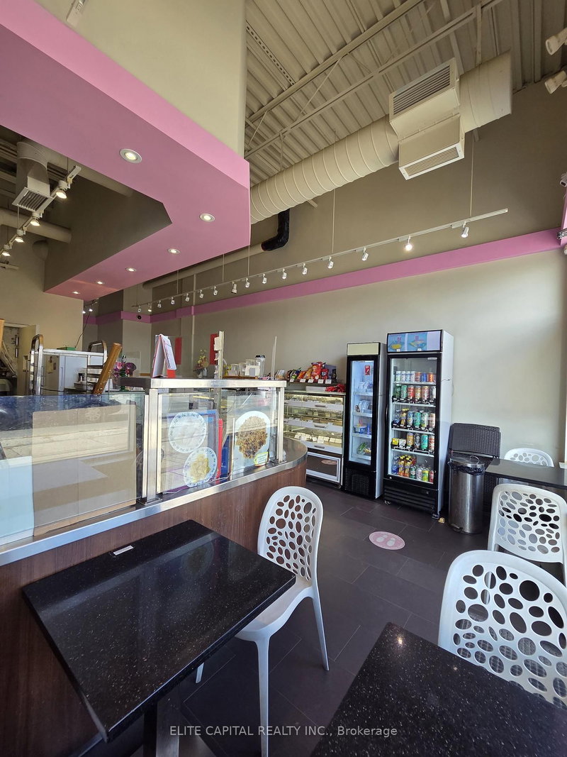 4 - 10066 Bayview Ave, Richmond Hill, L4C 0W5 | Image 3