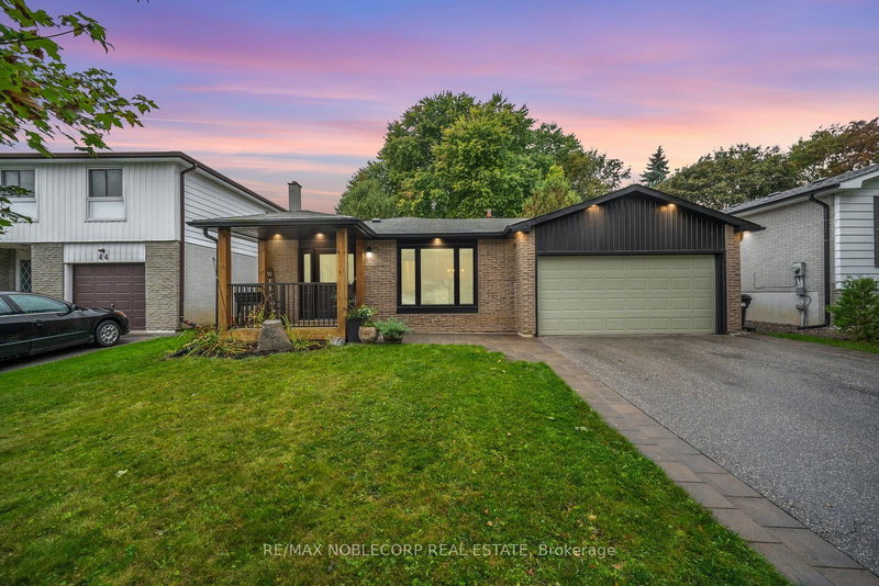 42 Mitchell Ave, New Tecumseth, L9R 1C2 | Image 2