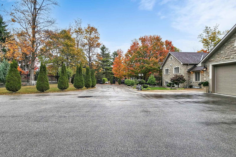 2981 Ninth Line, Bradford West Gwillimbury, L3Z 3S3 | Image 3