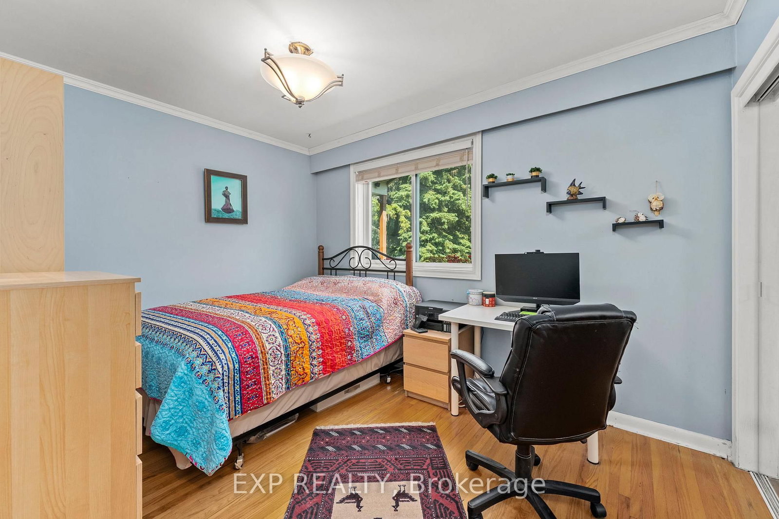 Listing Image 16