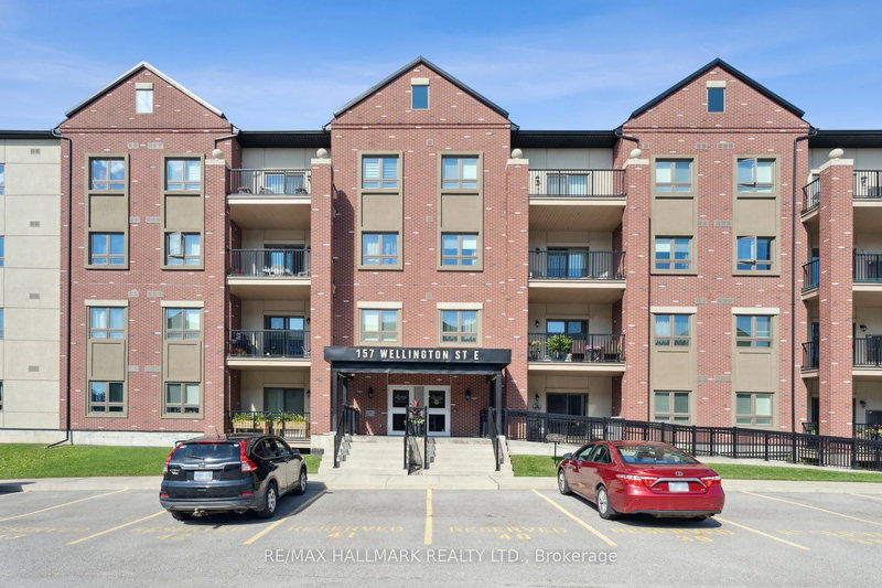 304 - 157 Wellington St E, New Tecumseth, L9R 0R7 | Image 2
