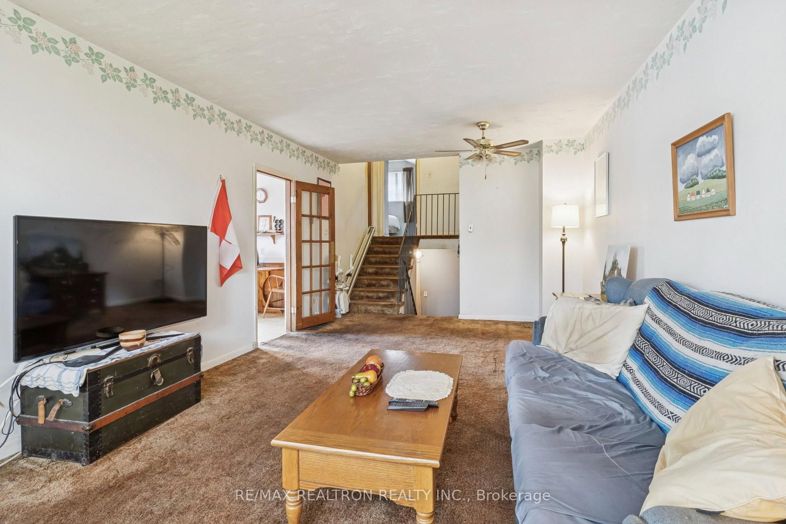 Listing Image 10