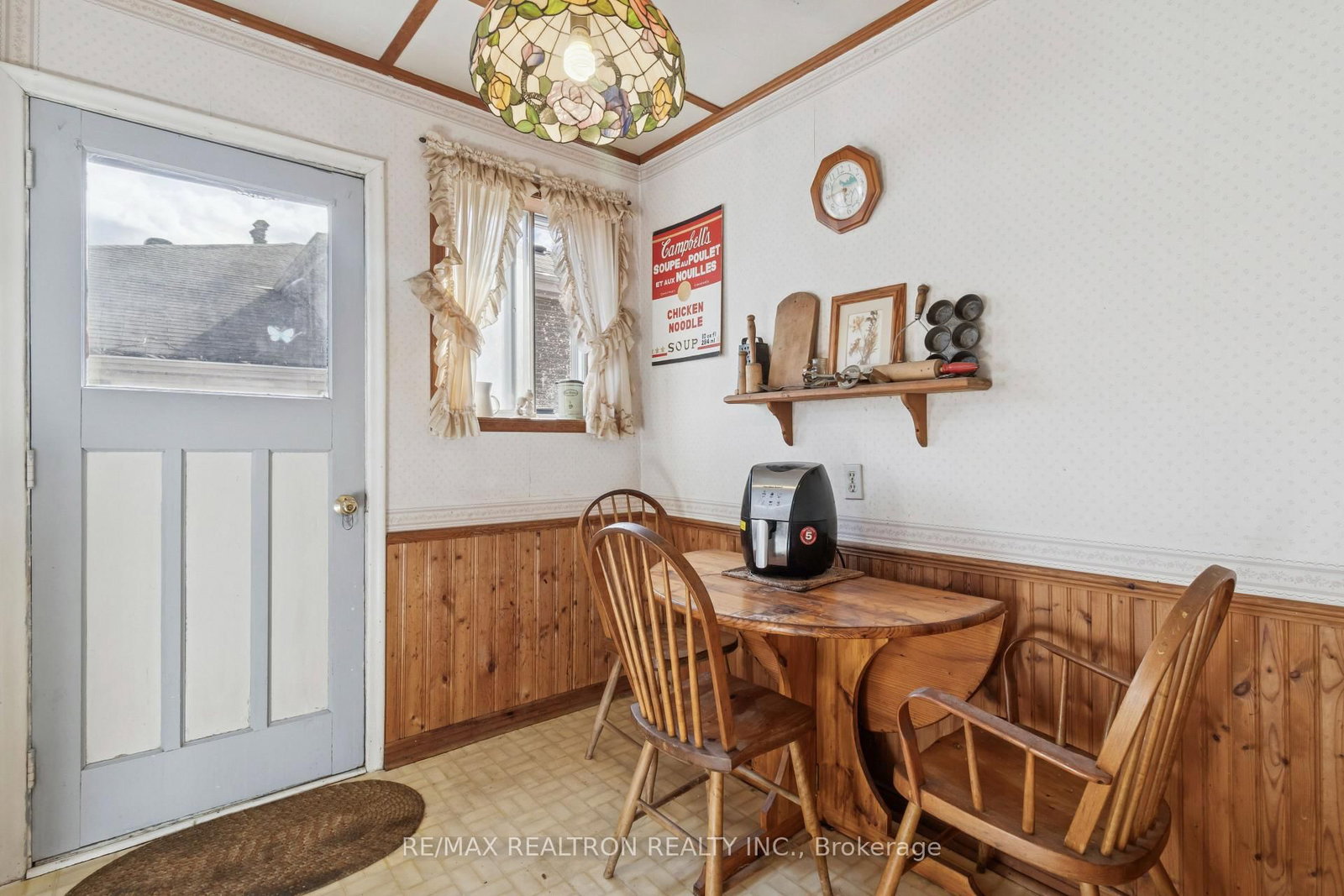 Listing Image 14