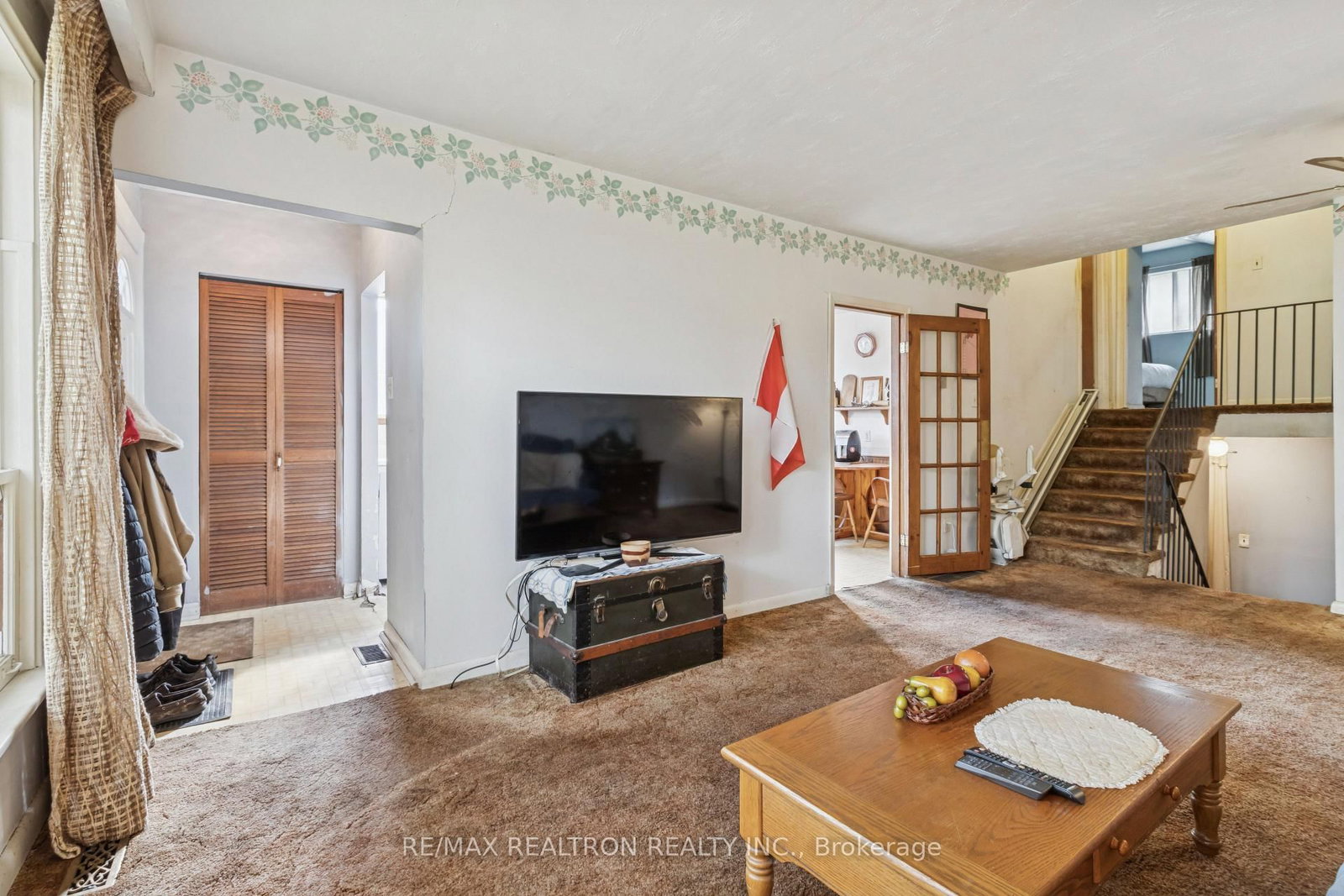 Listing Image 17