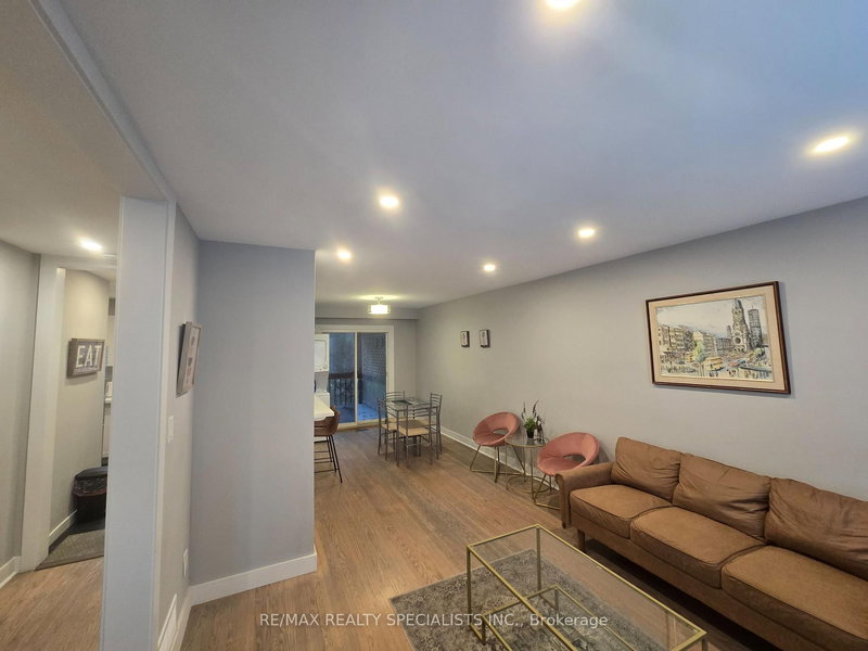 20 Mill St, Markham, L3P 1K9 | Image 3