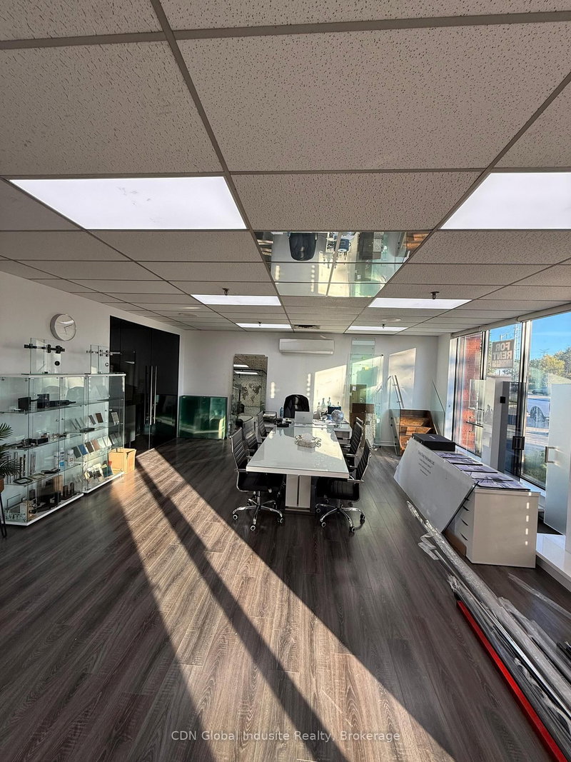 5 - 30 Rivermede Rd, Vaughan, L4K 3N7 | Image 2