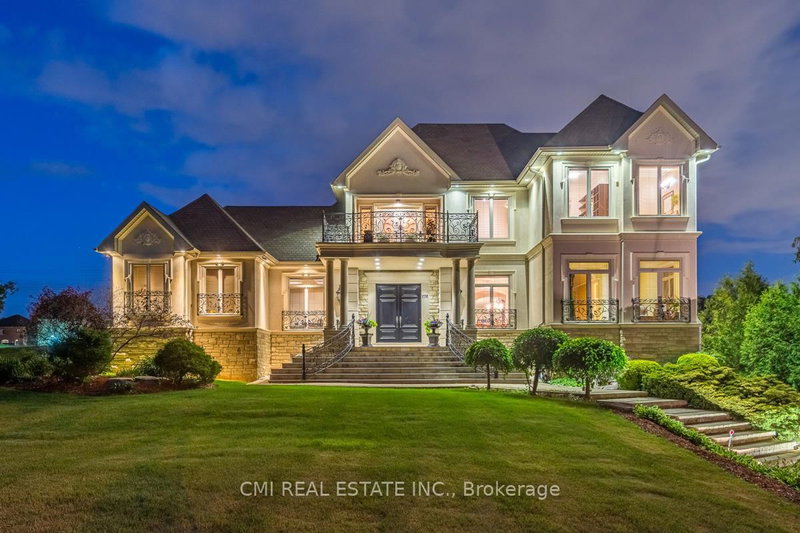 776 Woodland Acres Cres, Vaughan, L6A 1G2 | Image 3