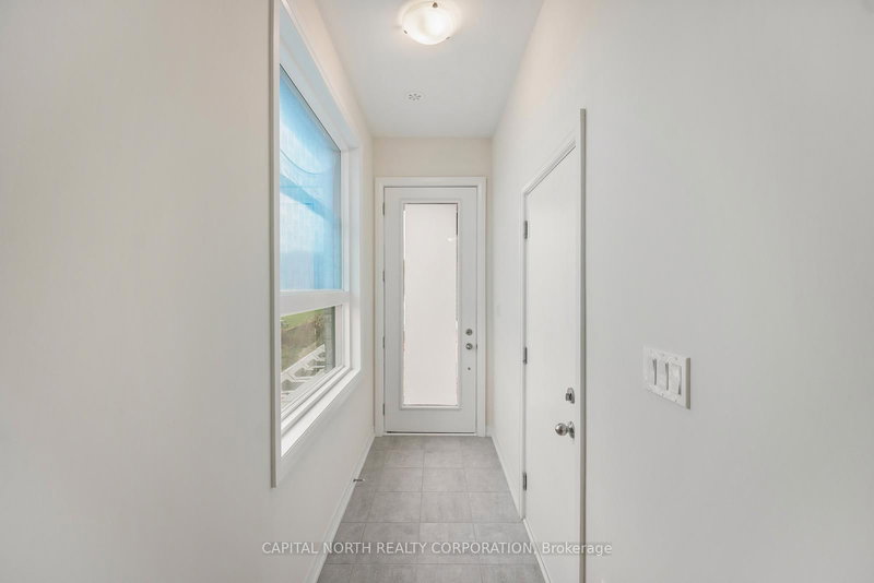 2 - 21 Harold Wilson Lane, Richmond Hill, L4S 1N5 | Image 3