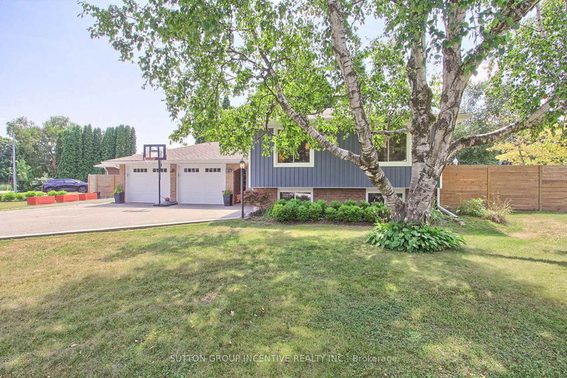 50 Marine Dr, Innisfil, L0L 1R0 | Image 3