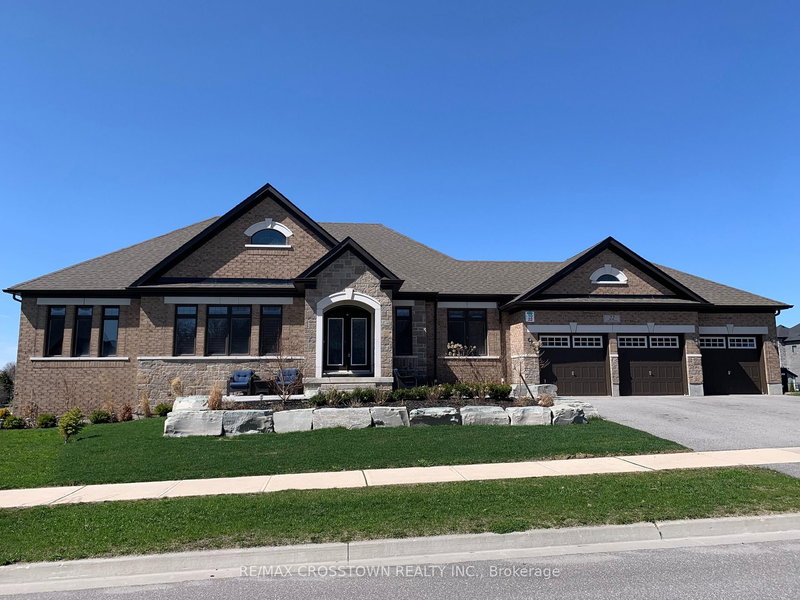 22 Stewart Cres, Essa, L0L 2N0 | Image 2