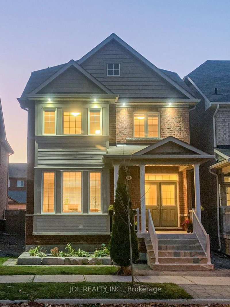 14 Duncan Rd, Markham, L6B 0T4 | Image 2