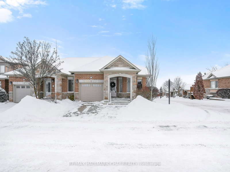 190 Ridge Way, New Tecumseth, L9R 0H3 | Image 2