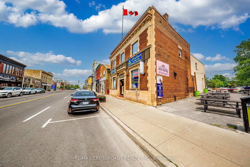 5 - 15221 Yonge St, Aurora, L4G 1L8 | Image 3