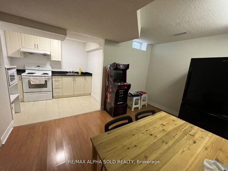 bsmt - 79 GREENSBORO Dr, Markham, L3R 0V5 | Image 3