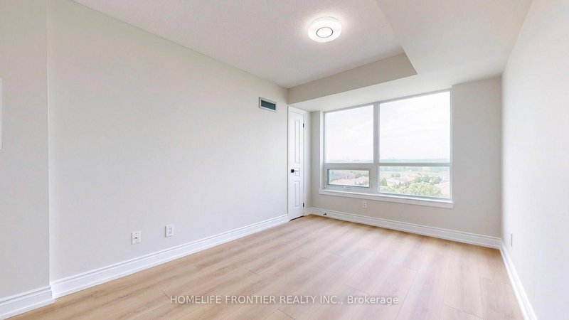 1007 - 7 North Park Rd, Vaughan, L4J 0C9 | Image 3