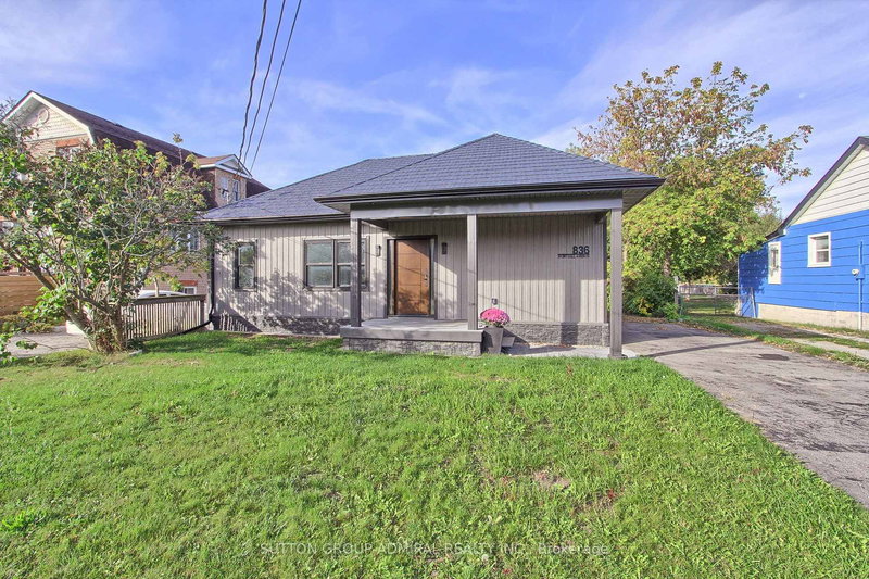 836 Montsell Ave, Georgina, L0E 1S0 | Image 3