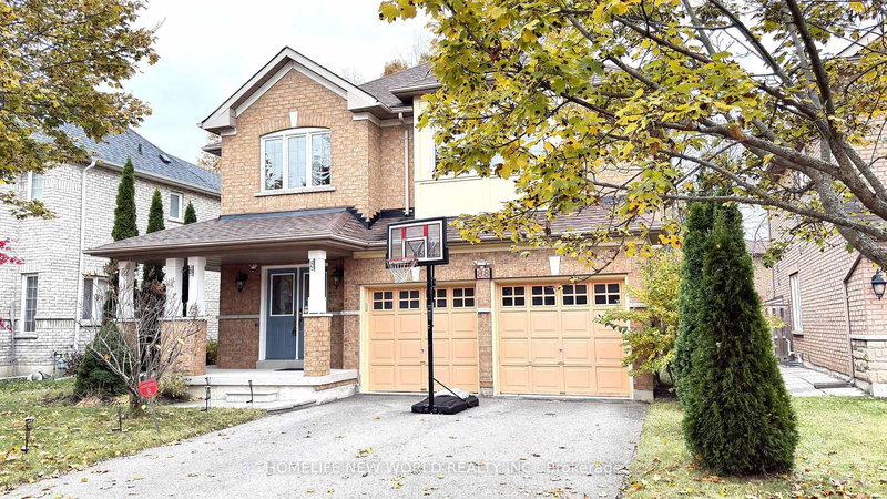 88 Gracedale Dr, Richmond Hill, L4C 0S8 | Image 2