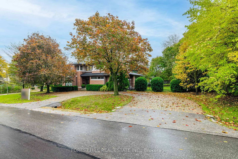 183 Arnold Ave, Vaughan, L4J 1C1 | Image 2