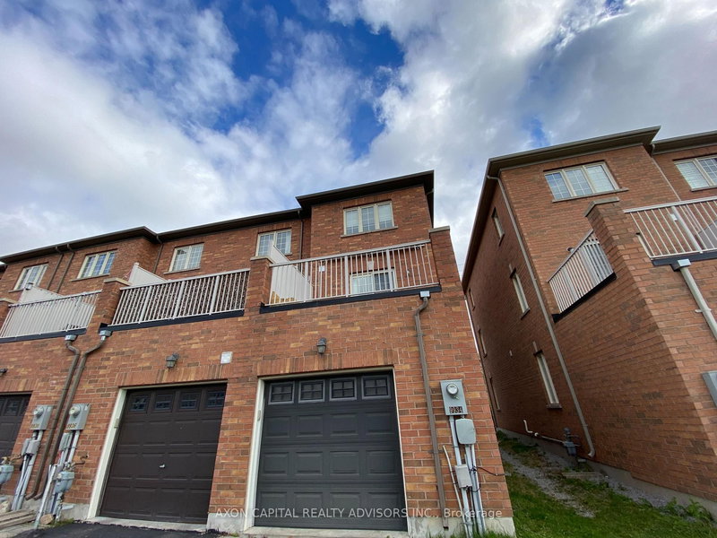 9934 McCowan Rd, Markham, L6C 0M7 | Image 2